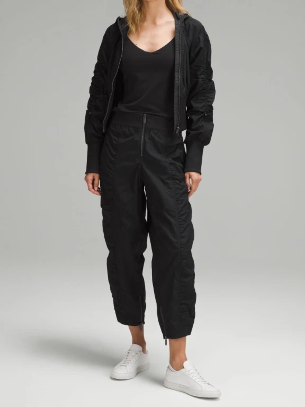 Lululemon Front-Zip Mid-Rise Ruched Crop